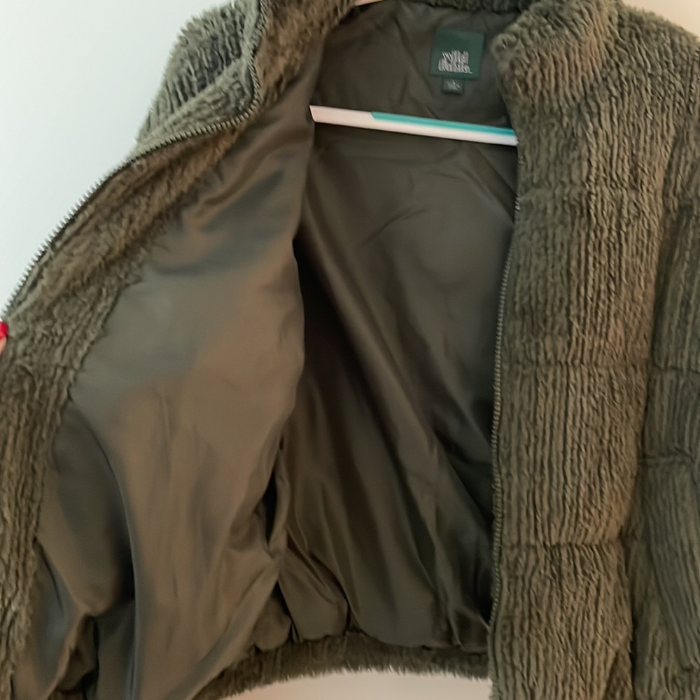 🌼SOLD🌼 Green Cropped Jacket - Picture 7 of 10